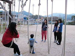 子どもやペットとのふれあい