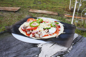 地元食材を使ったピザづくり体験